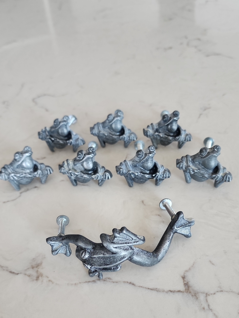 VTG Pewter Frog Pulls
